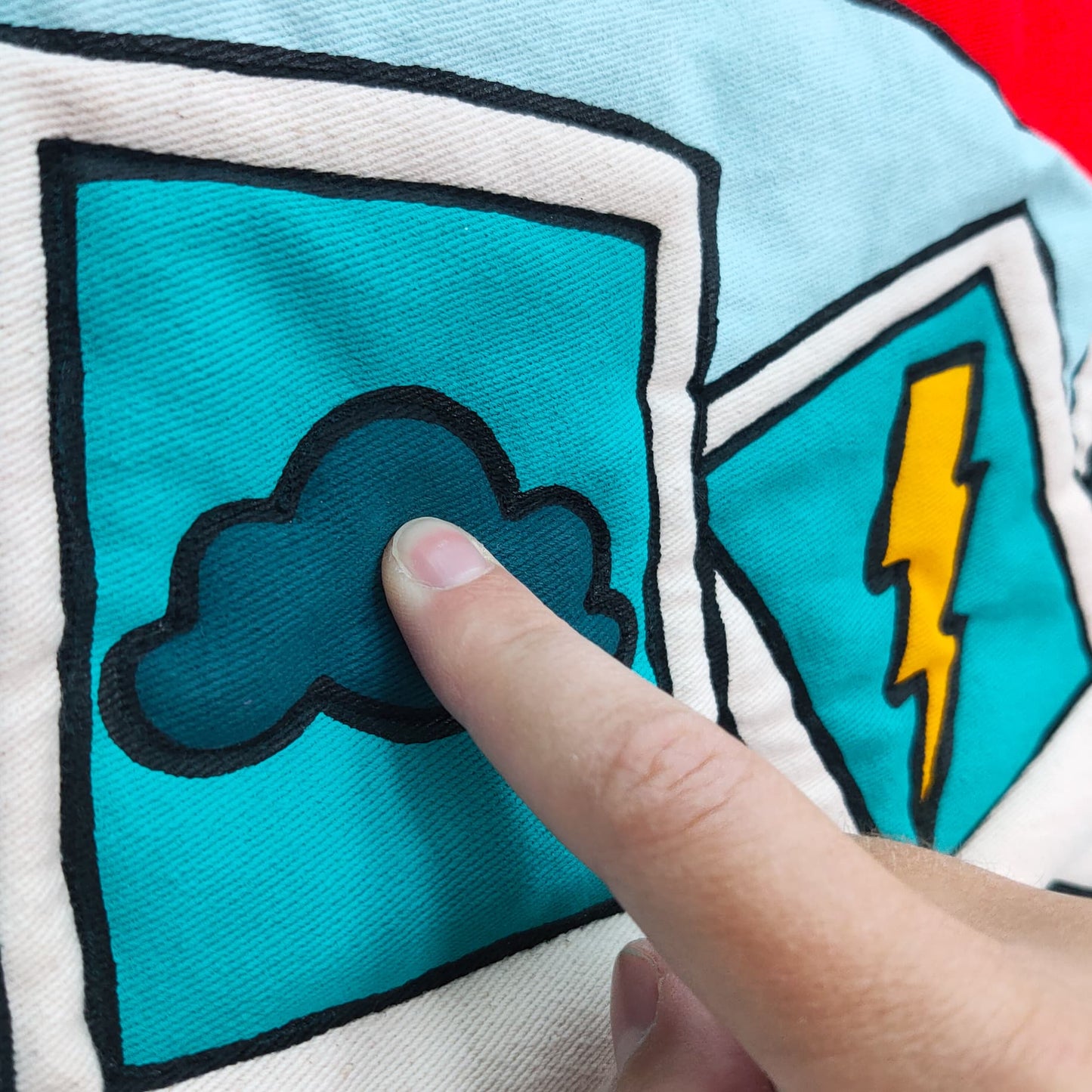 ATOMIZADA - Padded Textile Art Inspired On Burnout